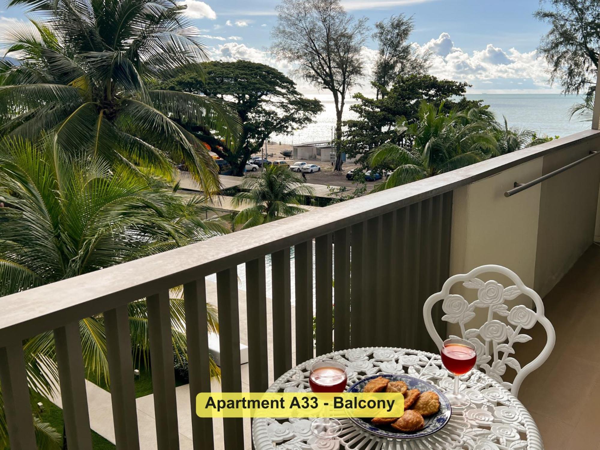Appartement By The Sea- Pool And Sea View à Batu Ferringhi Extérieur photo