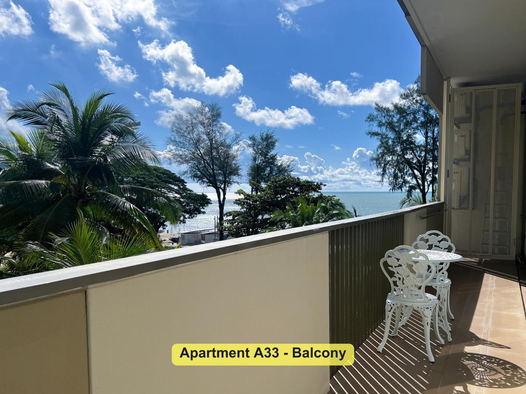 Appartement By The Sea- Pool And Sea View à Batu Ferringhi Extérieur photo